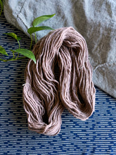 Load image into Gallery viewer, Mauve (is a good color) Basalt