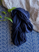 Load image into Gallery viewer, Tanzanite Dunite