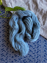 Load image into Gallery viewer, Cornflower Dacite